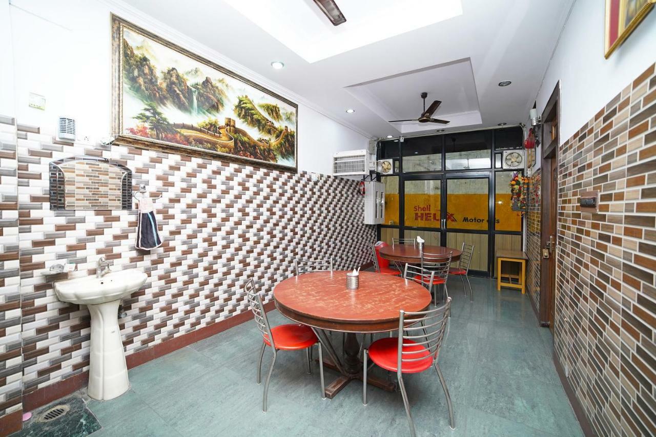 Oyo 39543 Hotel Kk Pantnagar Zewnętrze zdjęcie