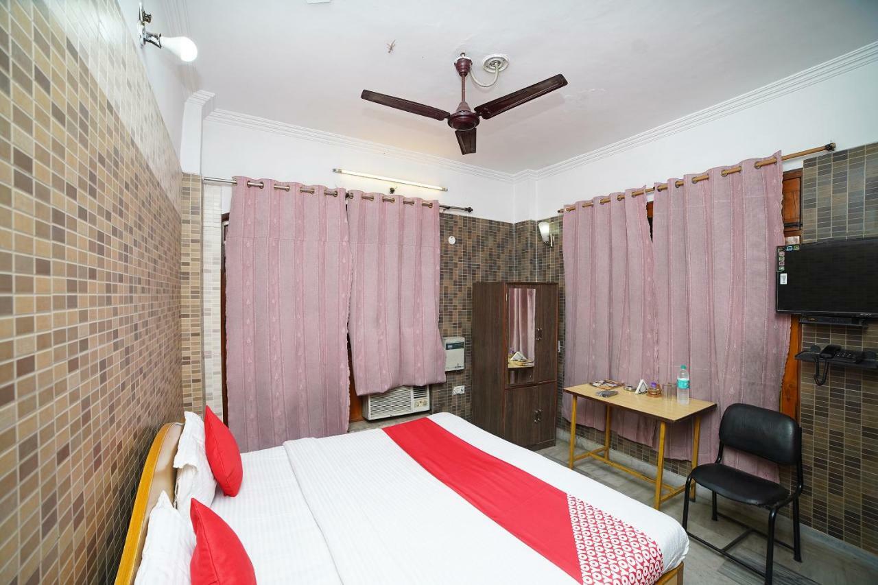 Oyo 39543 Hotel Kk Pantnagar Zewnętrze zdjęcie